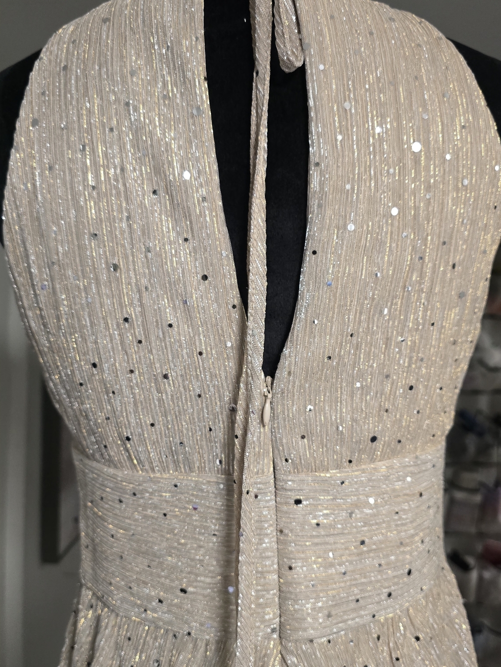 R&M Richards Champagne Sparkle Halter Midi Dress - Picture 4 of 5